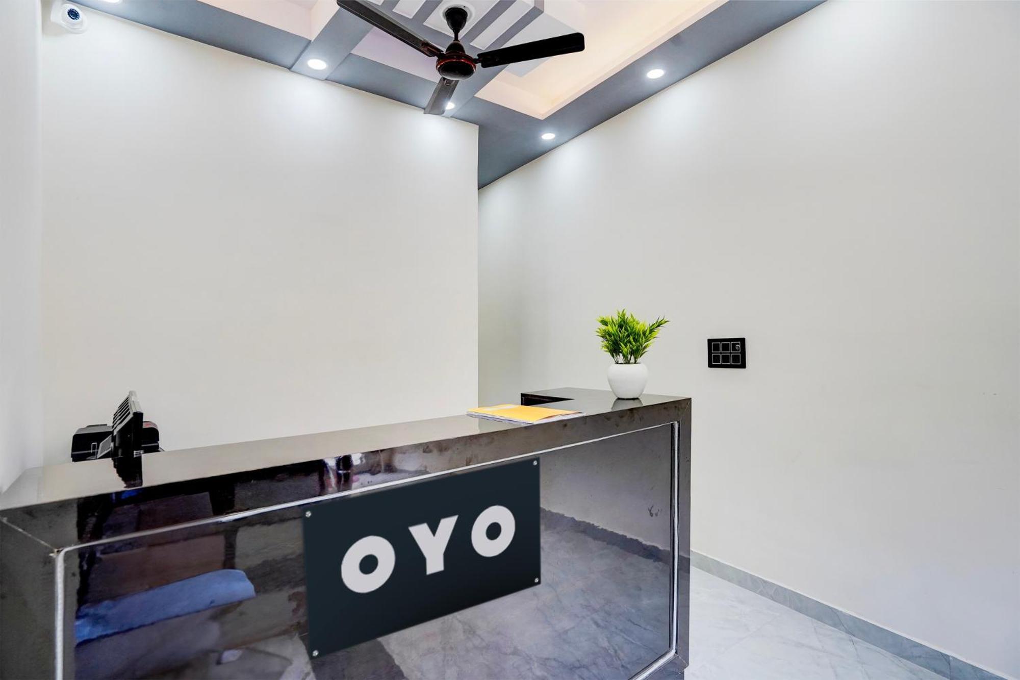 Hotel O Karan Residency